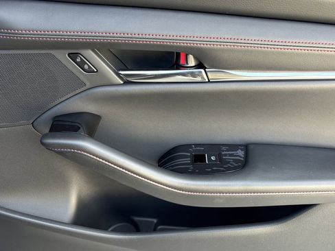 New 2025 MAZDA MAZDA3 s image 8