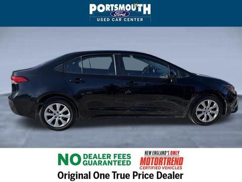 Used 2023 Toyota Corolla LE image 6