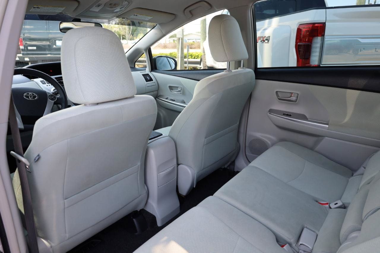 Used 2012 Toyota Prius V FWD image 15