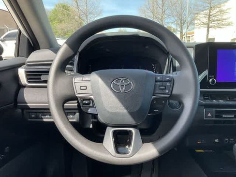 Used 2026 Toyota Camry LE w/ Convenience Package image 19