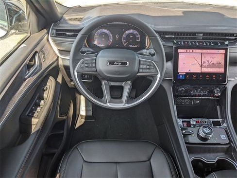 New 2024 Jeep Grand Cherokee L Limited image 13