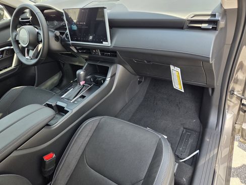 New 2026 MAZDA CX-5 Preferred image 16