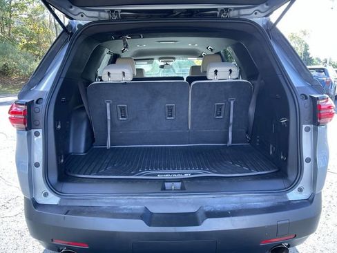 Used 2023 Chevrolet Traverse LS w/ Safety Package image 25