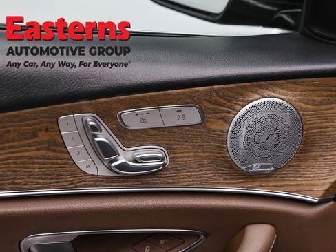 Used 2018 Mercedes-Benz E 300 4MATIC image 21