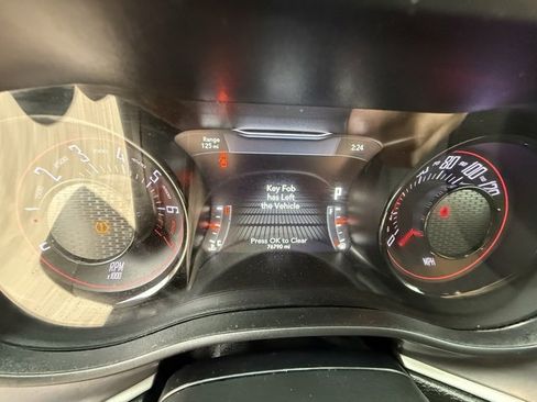 Used 2020 Dodge Challenger SXT w/ Blacktop Package image 13