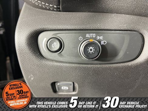 Used 2023 Chevrolet Blazer LT w/ Midnight/Sport Edition image 30