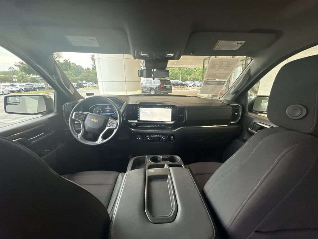 Certified 2024 Chevrolet Silverado 1500 LT AWD/4WD image 20