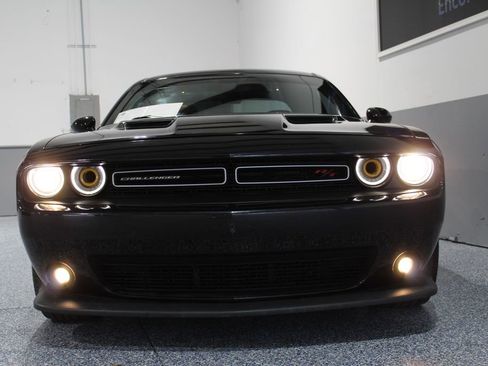 Used 2018 Dodge Challenger R/T Scat Pack image 5
