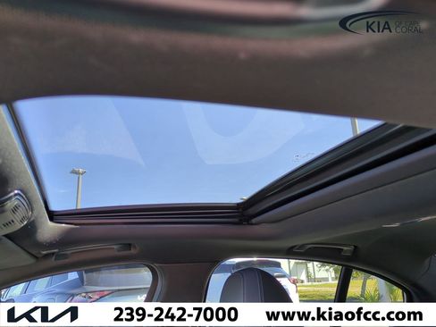 Used 2023 BMW 330e w/ Driving Assistance Package image 19