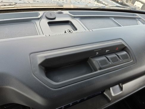 Certified 2025 Ford Bronco Big Bend AWD/4WD image 8