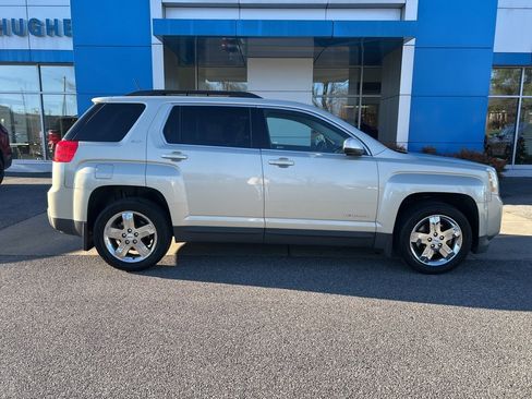 Used 2013 GMC Terrain SLT w/ LPO, Protection Package image 2