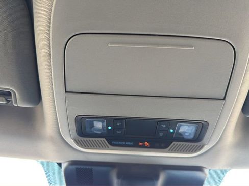 Used 2022 Ford F150 XLT w/ Trailer Tow Package image 31