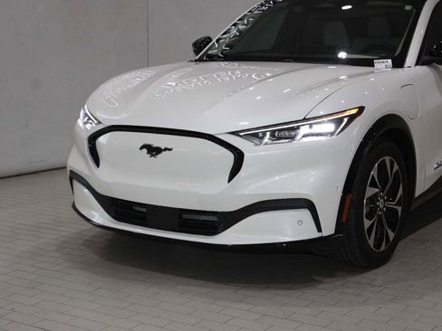 Used 2022 Ford Mustang Mach-E Premium image 2