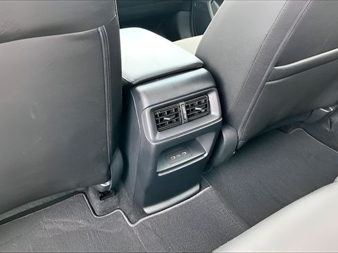 Used 2026 Honda CR-V EX image 32