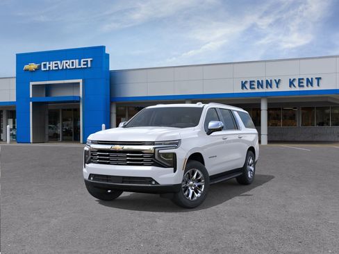 New 2026 Chevrolet Suburban Premier AWD/4WD image 8