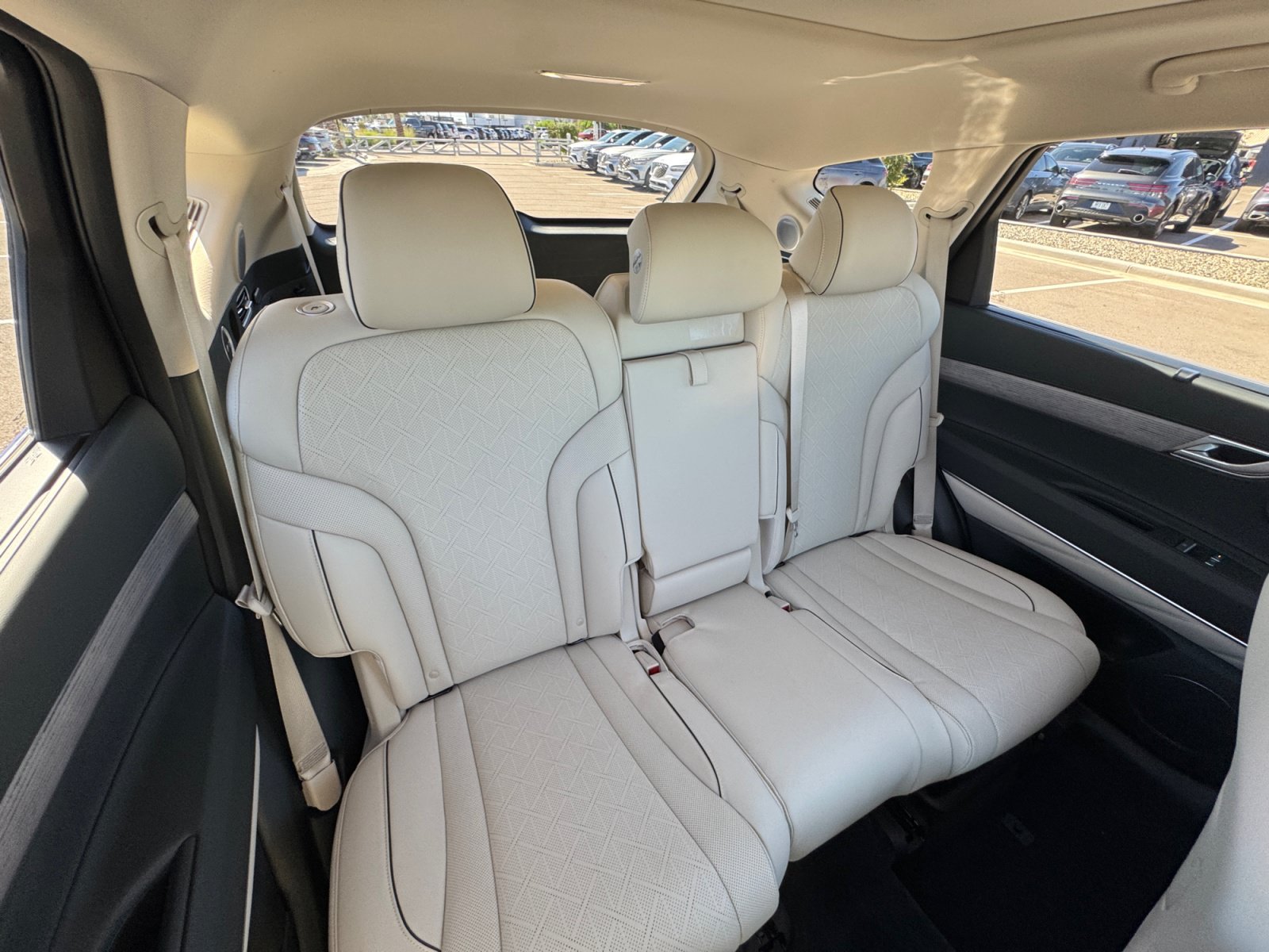 Used 2026 Genesis GV80 2.5T Advanced AWD/4WD image 18