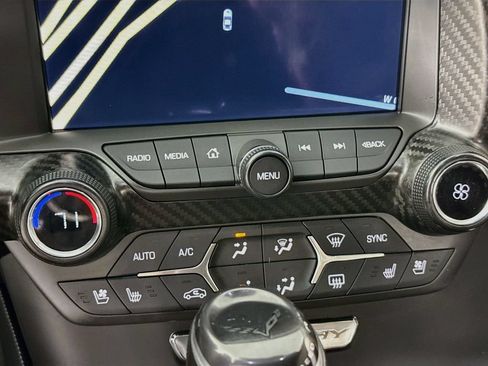 Used 2015 Chevrolet Corvette Stingray Coupe w/ 3LT Preferred Equipment Group RWD image 17