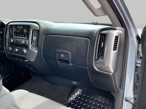 Used 2015 Chevrolet Silverado 1500 LT w/ LT Convenience Package RWD image 17