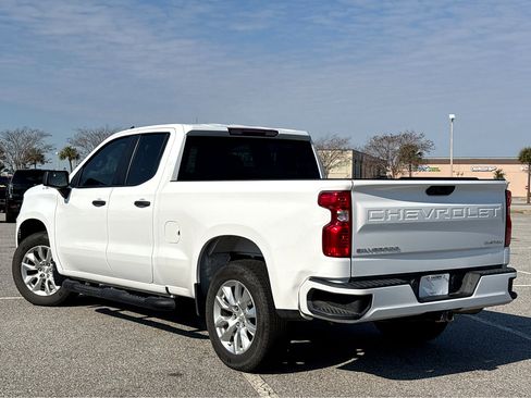 Used 2024 Chevrolet Silverado 1500 Custom image 27