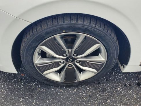 Used 2019 Hyundai Ioniq Limited w/ Ultimate Package 02 image 4