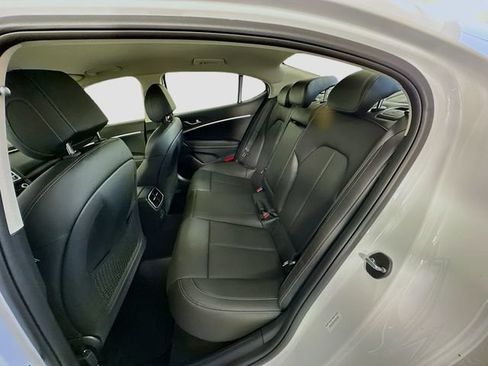 Certified 2026 Genesis G70 2.5T RWD image 17