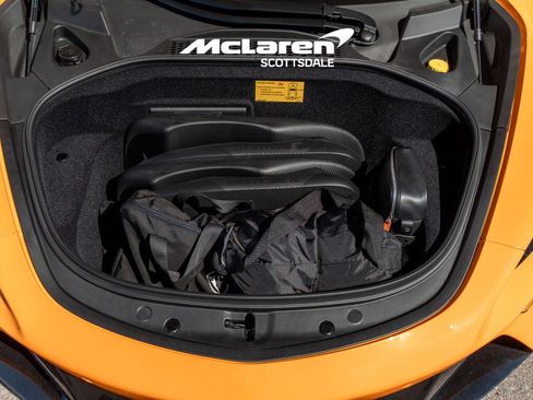 Used 2026 McLaren Artura Spider image 29