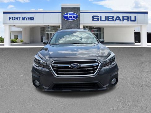 Used 2019 Subaru Outback 2.5i Premium w/ Popular Package #2 AWD/4WD image 3