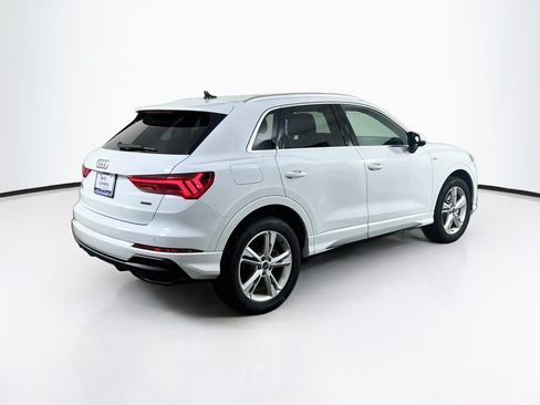 Used 2022 Audi Q3 2.0T Premium Plus w/ Premium Plus Package AWD/4WD image 5