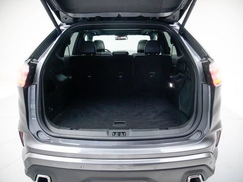 Used 2023 Ford Edge ST w/ Equipment Group 401A AWD/4WD image 18