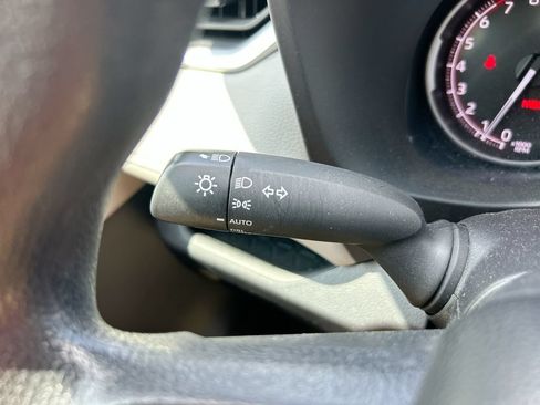 Certified 2025 Toyota RAV4 XLE FWD image 21