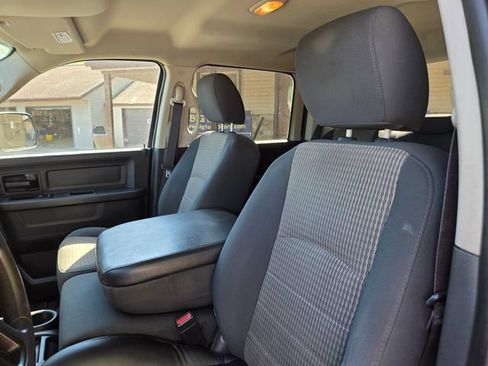 Used 2012 RAM 2500 ST w/ Chrome Appearance Group AWD/4WD image 19