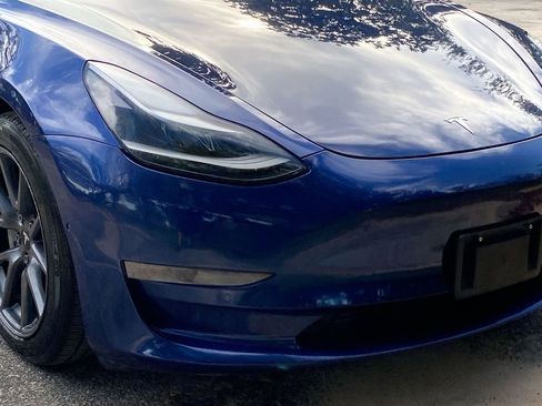 Used 2022 Tesla Model 3 image 17