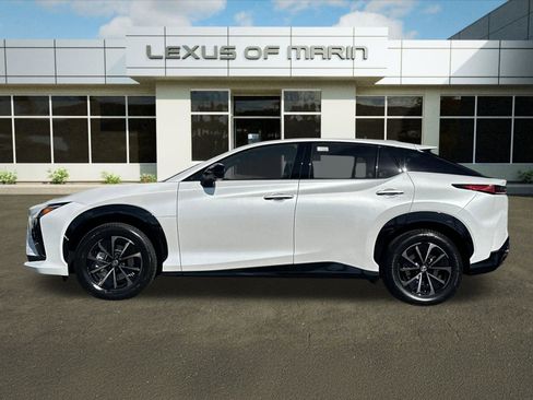 New 2026 Lexus RZ 450e AWD image 2