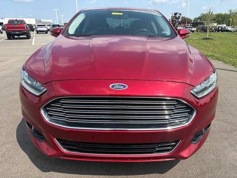 Used 2016 Ford Fusion Titanium FWD image 3