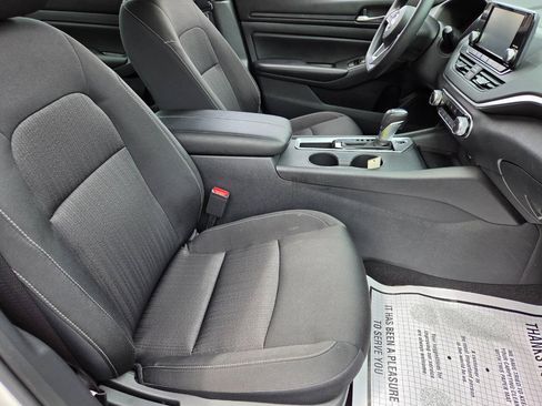 Used 2021 Nissan Altima 2.5 S w/ Driver Assist Package FWD image 33