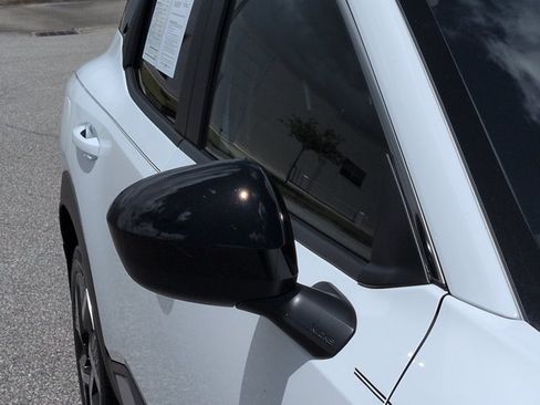 Certified 2026 Nissan Kicks SV FWD image 12