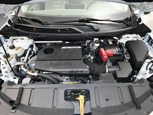 Used 2023 Nissan Rogue SL w/ SL Premium Package FWD image 24