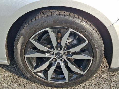 Used 2022 Chevrolet Malibu RS FWD image 9