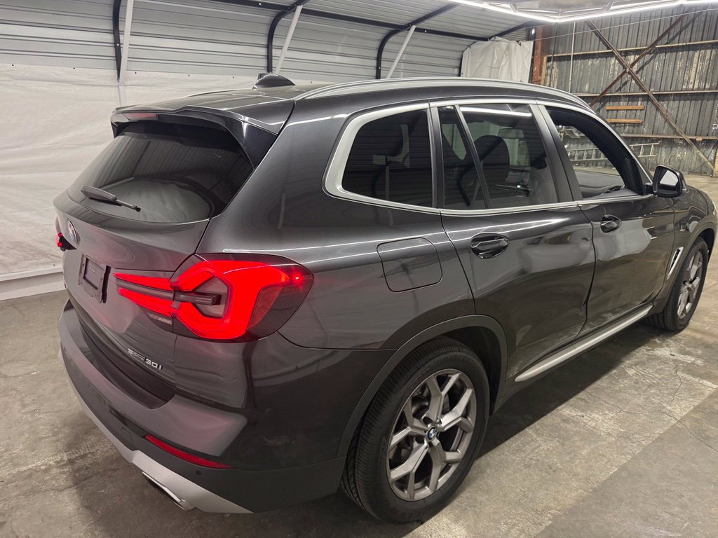 Used 2024 BMW X3 sDrive30i w/ Convenience Package RWD image 9