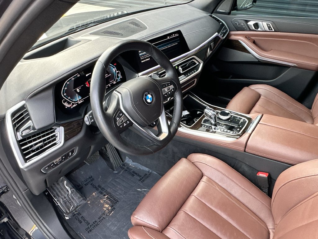 Used 2021 BMW X5 xDrive45e w/ Executive Package 2 AWD/4WD image 4
