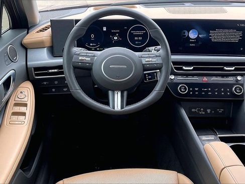 Used 2025 Hyundai Sonata Limited image 5