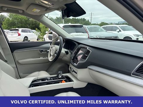 Certified 2025 Volvo XC90 B5 Core w/ Protection Package Premier AWD/4WD image 16