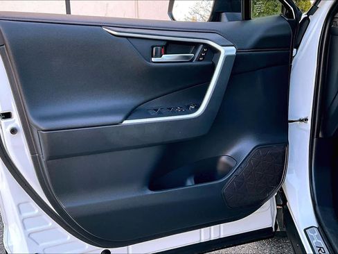 Used 2023 Toyota RAV4 XSE w/ Premium Package AWD/4WD image 22