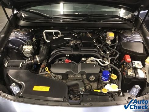 Used 2017 Subaru Legacy 2.5i Premium AWD/4WD image 41