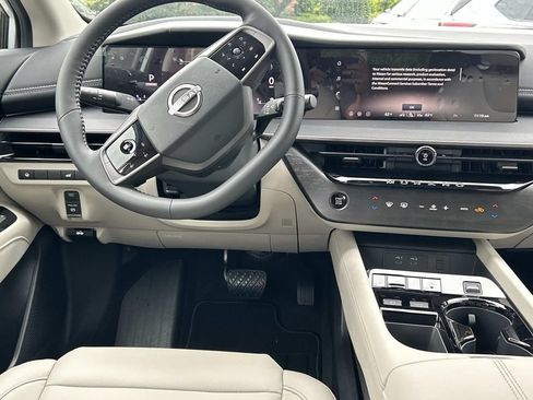 New 2026 Nissan Murano SV AWD/4WD image 24