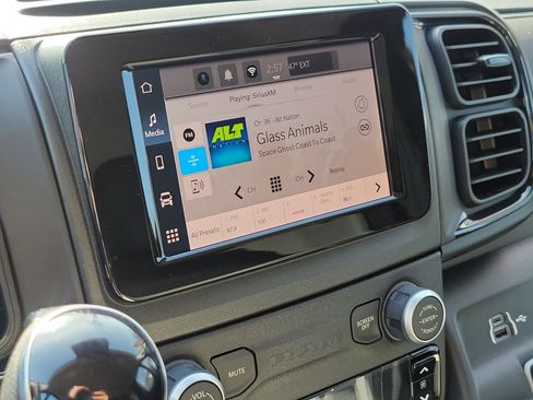 Used 2025 RAM ProMaster 3500 w/ Safety Group image 13