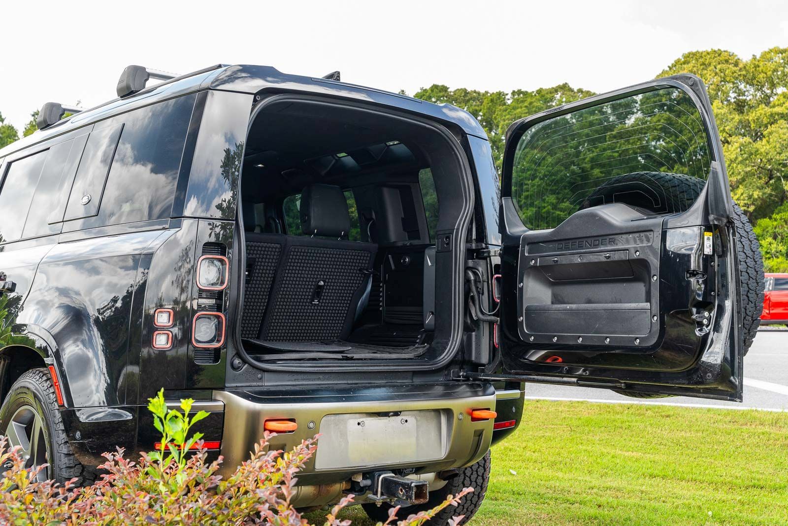 Used 2021 Land Rover Defender 110 X AWD/4WD image 26