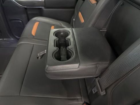 Used 2021 GMC Sierra 2500 AT4 w/ AT4 Premium Plus Package image 23