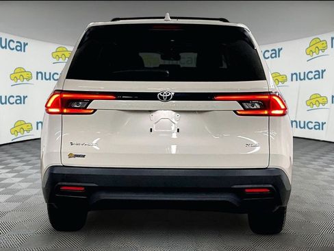 Certified 2024 Toyota Grand Highlander AWD Hybrid image 5