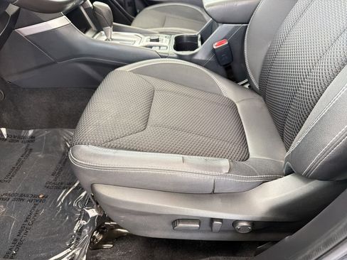 Used 2019 Subaru Forester Premium w/ All-Weather Package image 14